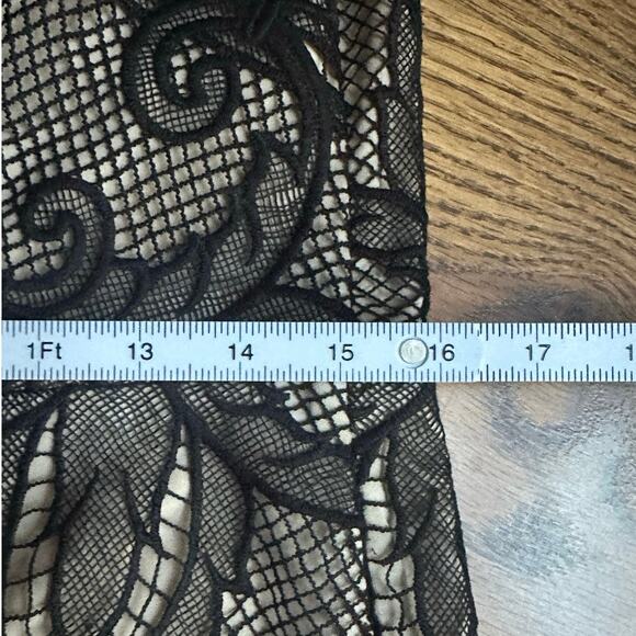 Black Intricate Lace Nude Lining Mock Neck Zipper Back Large Semi Formal Dress - Picture 6 of 7